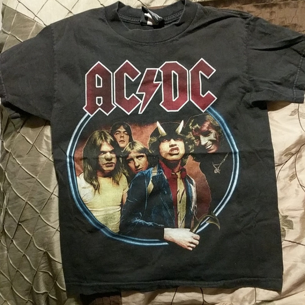 ACDC TEE SHIRT